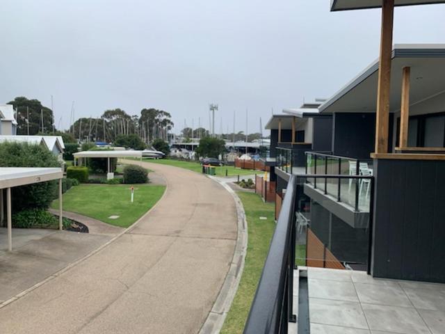 Captains Cove 1St Floor Spa Luxury Apartments - Free Netflix Paynesville Exteriér fotografie
