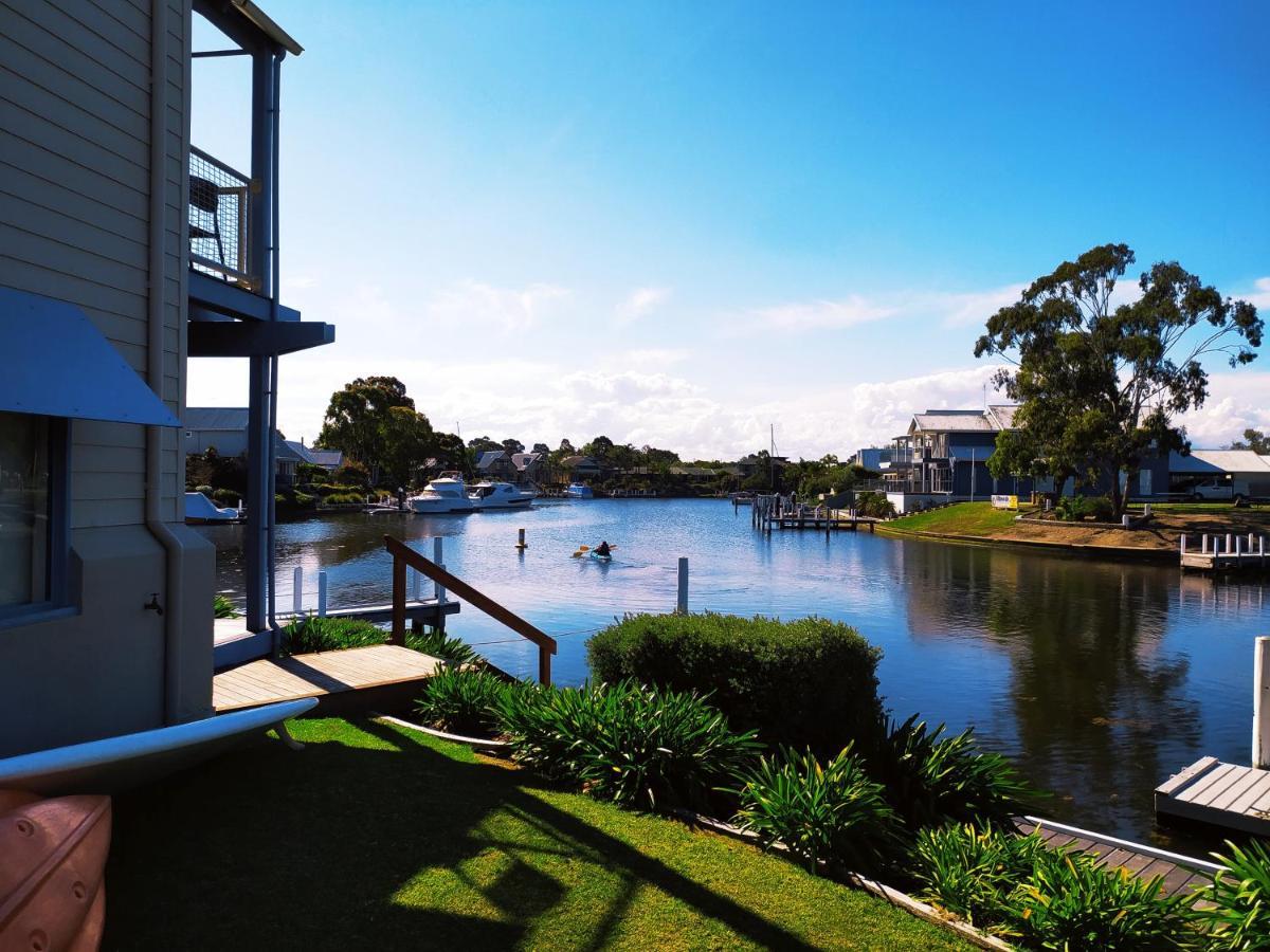 Captains Cove 1St Floor Spa Luxury Apartments - Free Netflix Paynesville Exteriér fotografie